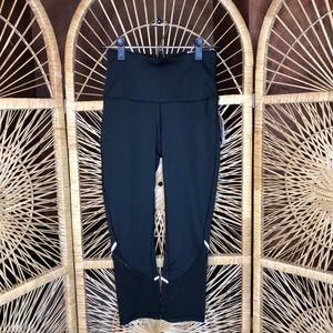 REEBOK Capri Leggings NWT Ecstatic High Rise Cropped Pants Black Size XS